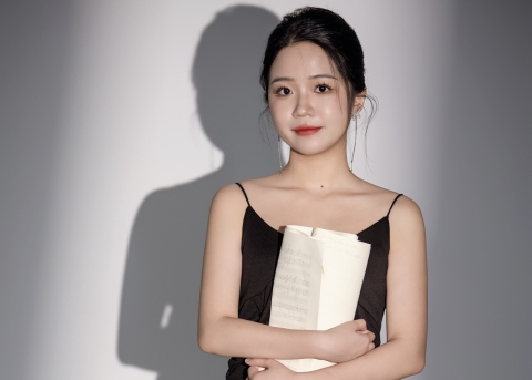 Jiaying Li