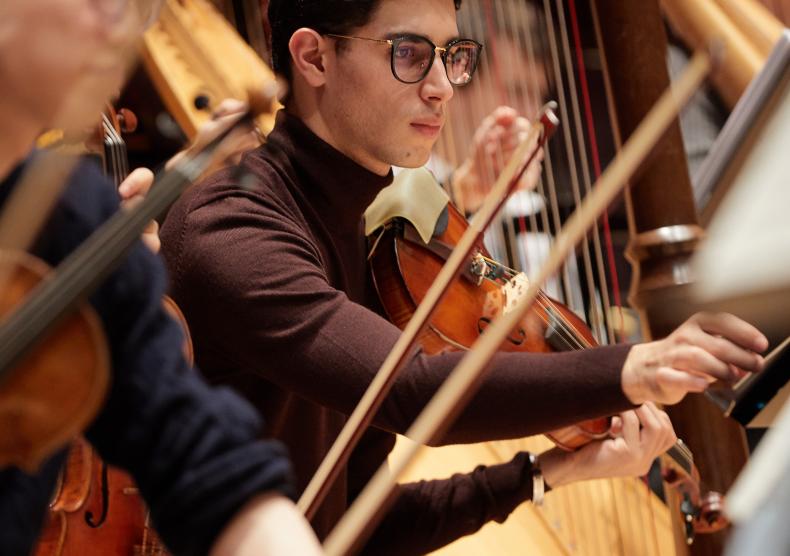 students during Shepherd School Symphony Orchestra rehearsal