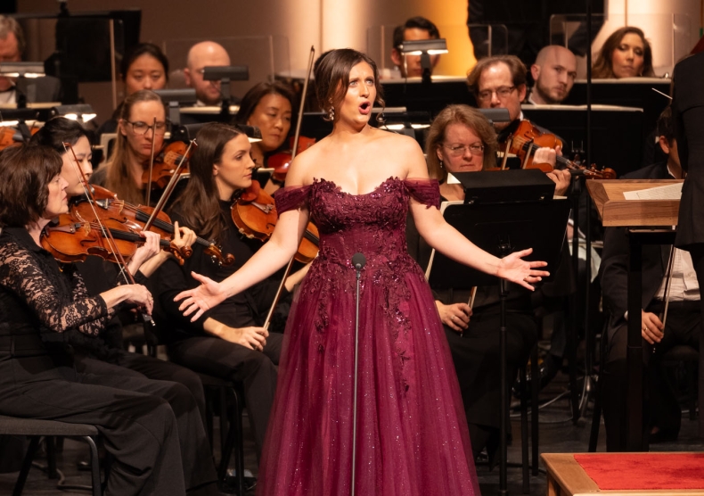 Lauren Caroll ('24) performs at HGO's "Concert of Arias"