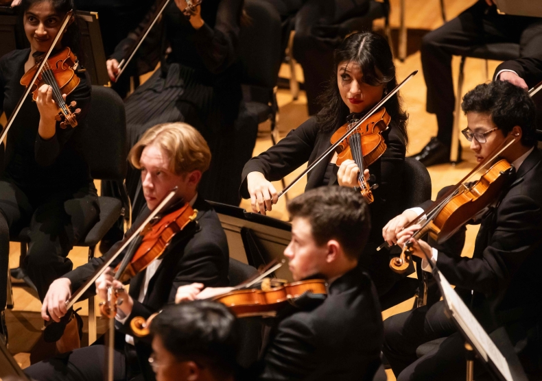 Britten, Sibelius & León